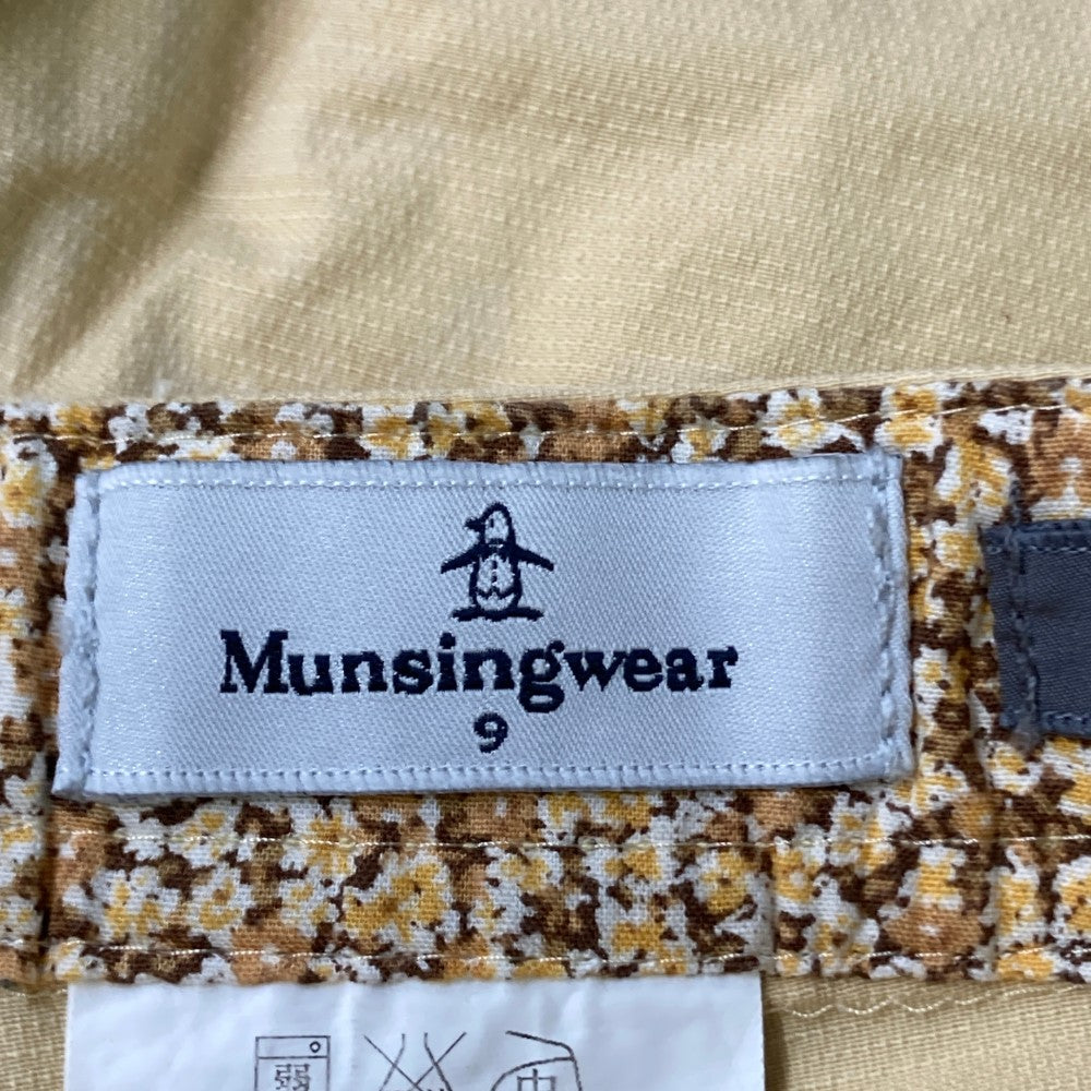 MUNSING WEAR マンシングウェア  ショートパンツ  イエロー系 9