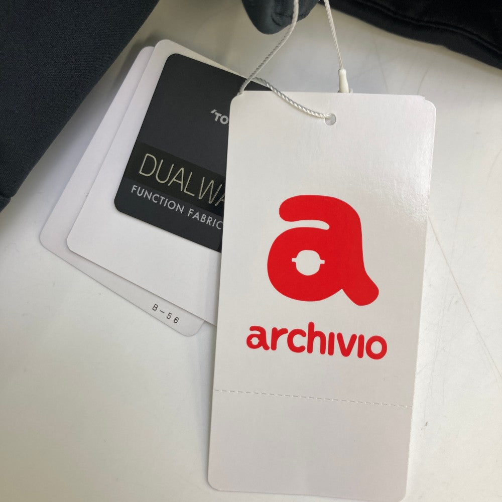 ARCHIVIO 아르치비오 A414108 2024년 반소매 패딩 재킷 블랙 계열 38